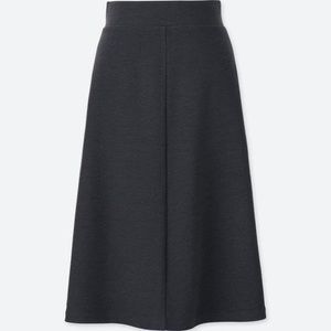 Uniqlo midi A-line skirt